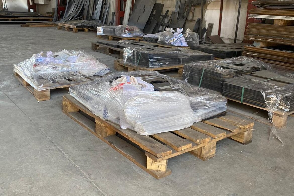 portfolio-gallery-image-3493 lazer kesim vagon parçaları, cnc lazer kesim, fason lazer kesim, parça kesim metal, lazer vagon kesim fiyatı