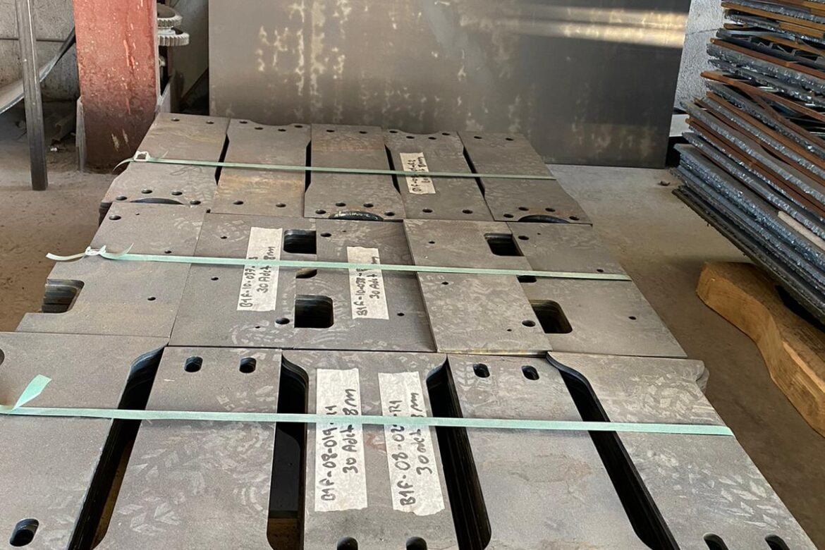 portfolio-gallery-image-3487 tren vagon parçaları, Metal lazer kesim, lazerle metal kesim, lazer kesim fiyatları, metal lazer kesim makineleri, CNC lazer kesim, lazer kesim hizmetleri, paslanmaz çelik lazer kesim, alüminyum lazer kesim, karbon çelik lazer kesim, metal lazer kesim teknolojisi, metal lazer kesim firmaları,