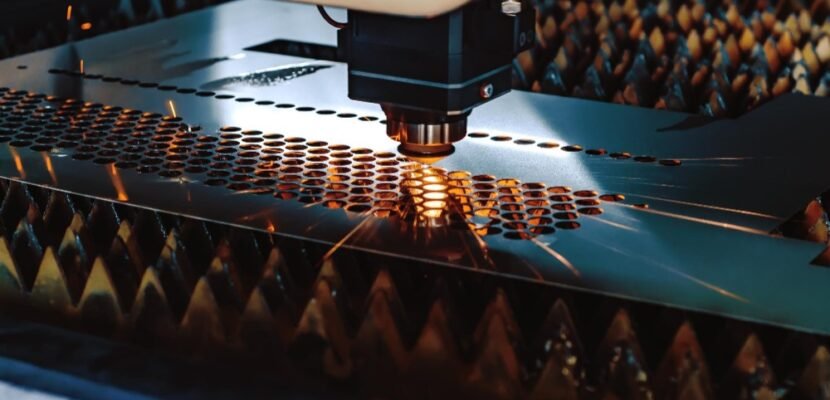 fiber lazer kesim, sivas lazer kesim, metal lazer kesim, ferforje lazer kesim sivas, sivas metal lazer kesim fiyatı